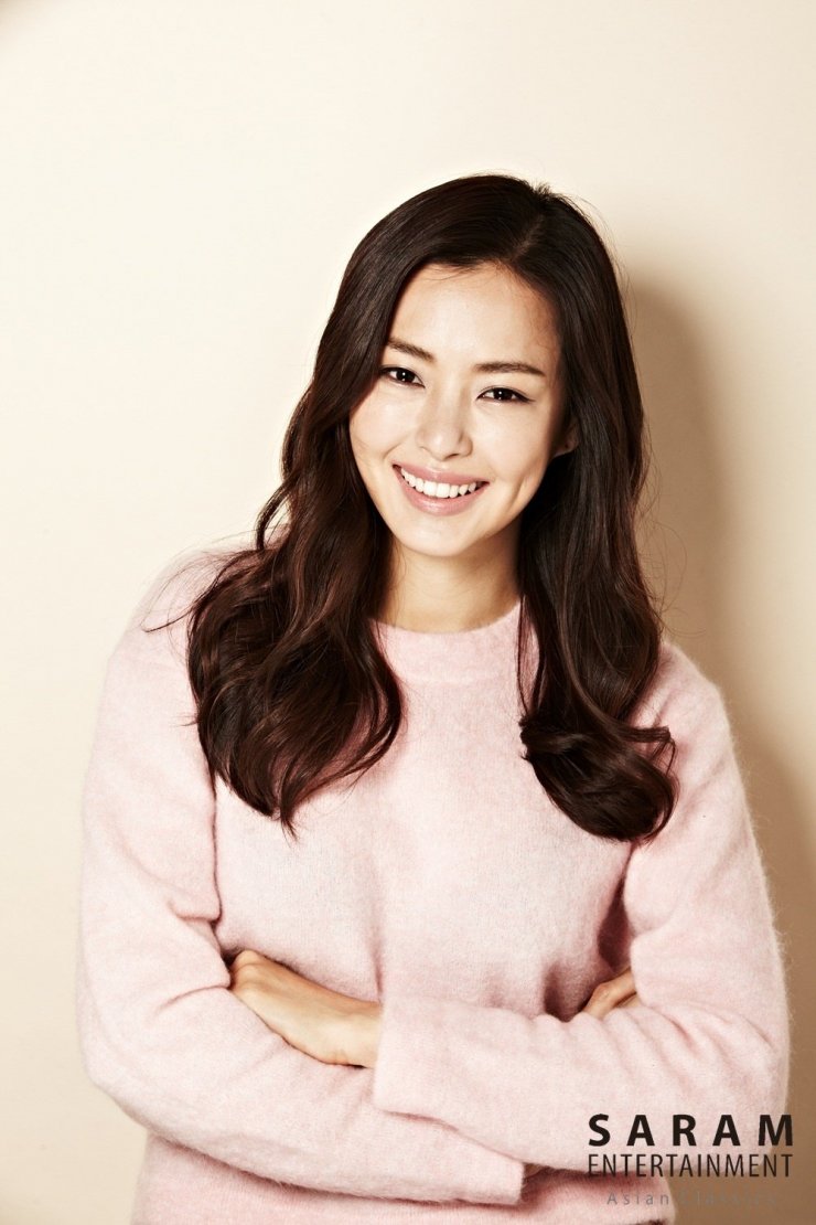 Lee Ha Nee Saram Entertainment Profile photos